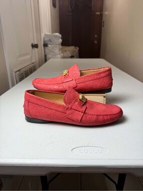 Versace Medusa Driver Loafers
Red Python Print Nubuck Mens Sz 43.5 / 10.5 US